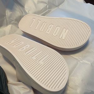 Brand new never worn pink slippers